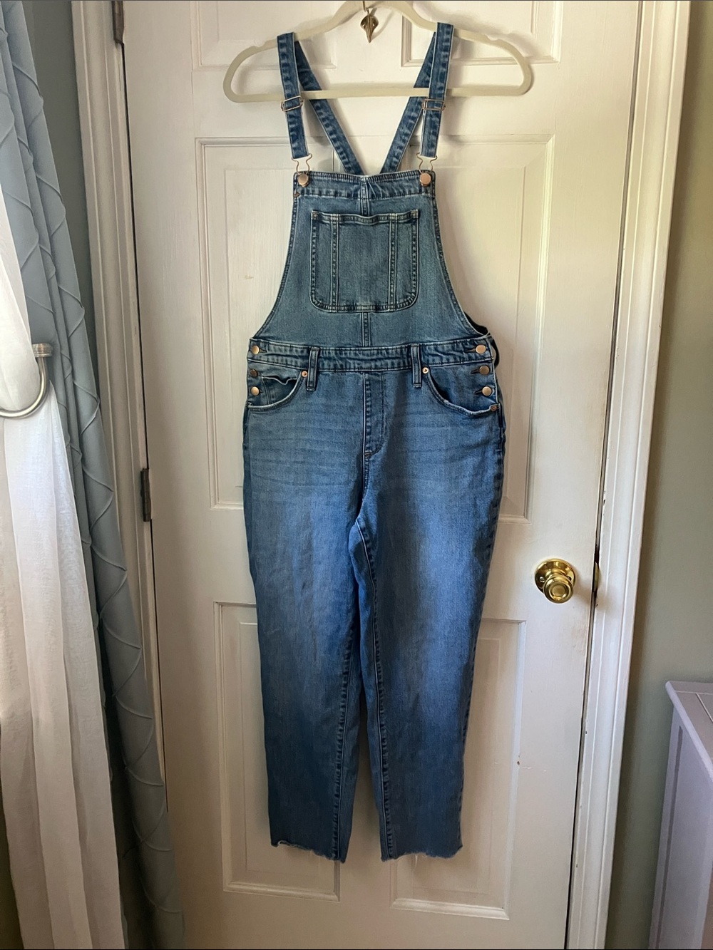 Cute Denim Overalls with frayed hem size 10 / 30R